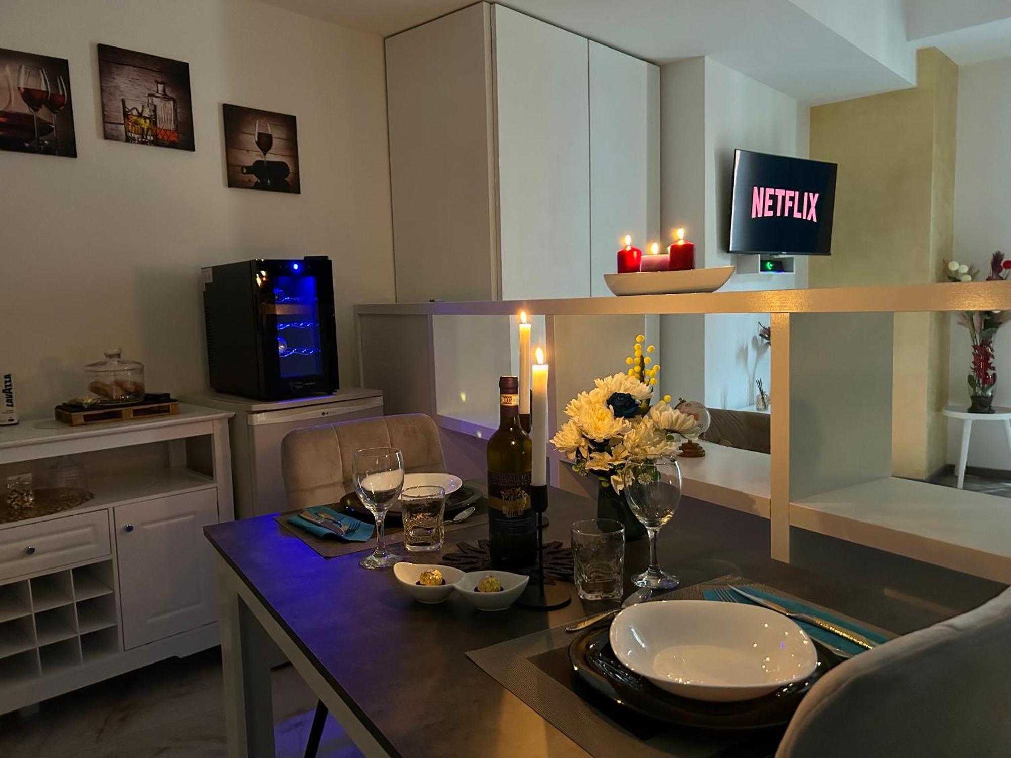 Apartamento Deluxe - Jacuzzi - Private Parking